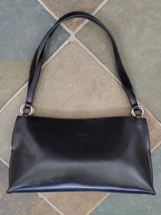 Furla Handbags - Furla Black Leather Shoulder Bag